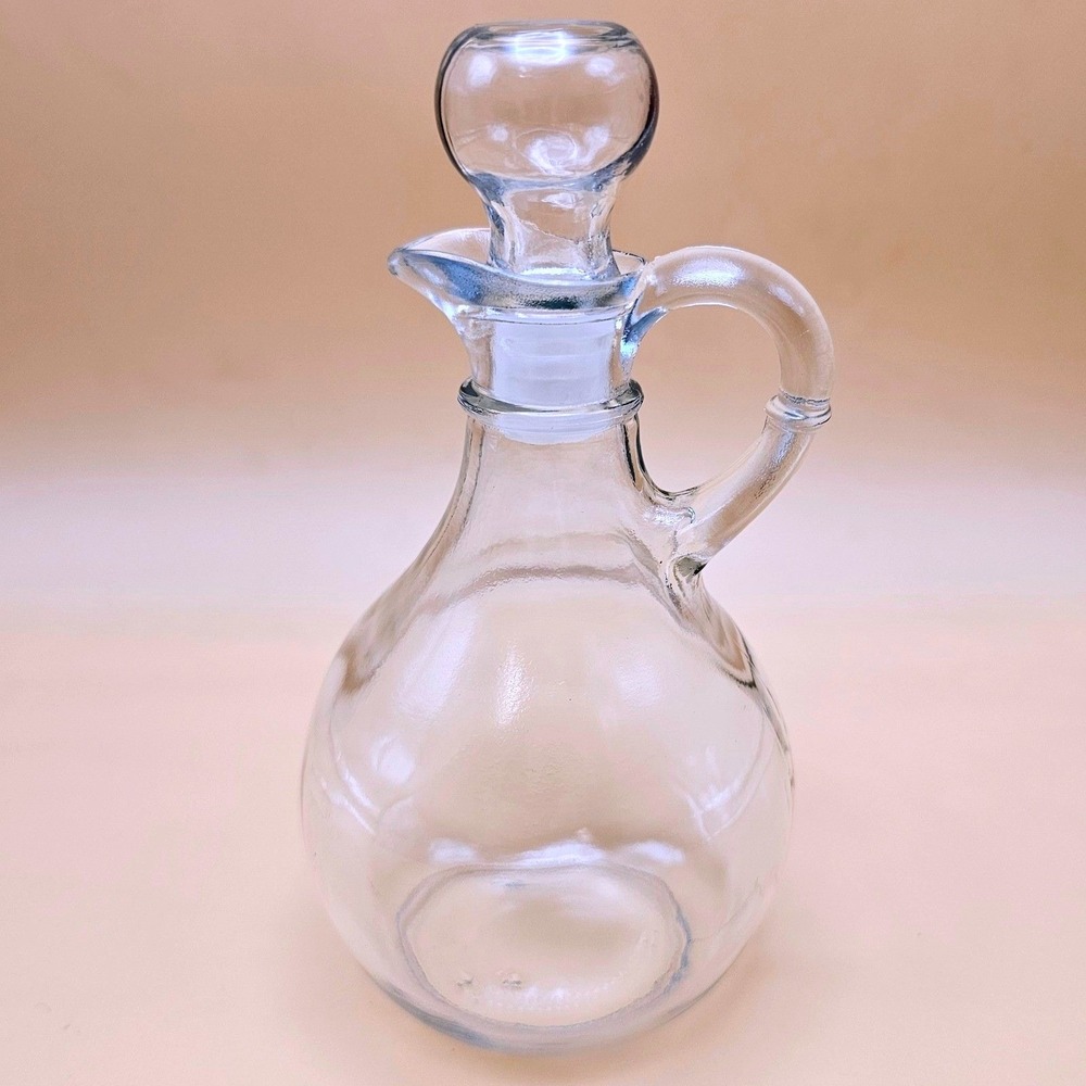 Glassโ Cruet Carafe Pourer with Handle and Stopper Vinegar Oil Dispenser